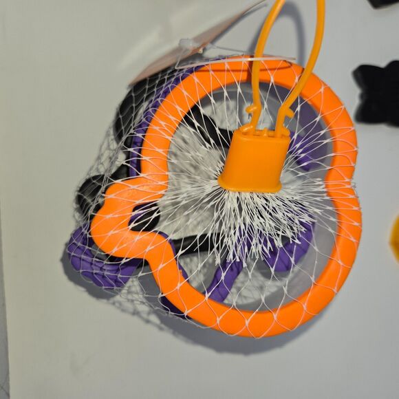 Vintage Cookie Cutter Lot of 57 Holiday Animals Pink Panther Wilton Hallmark - Picture 13 of 16